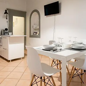 Appartamento 2 Next To A Market&piazza Santa Croce, Firenze
